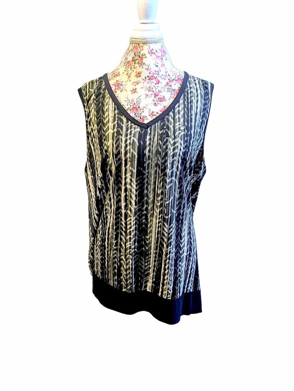 CJ Banks Sleeveless Tank Blouse